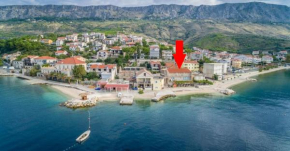 Apartments by the sea Mali Rat (Omis) - 16437